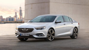 Insignia B